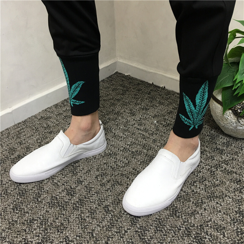 春秋新款男小脚绣花弹力休闲裤精神社会小伙潮流哈伦大裆裤束脚裤黑色