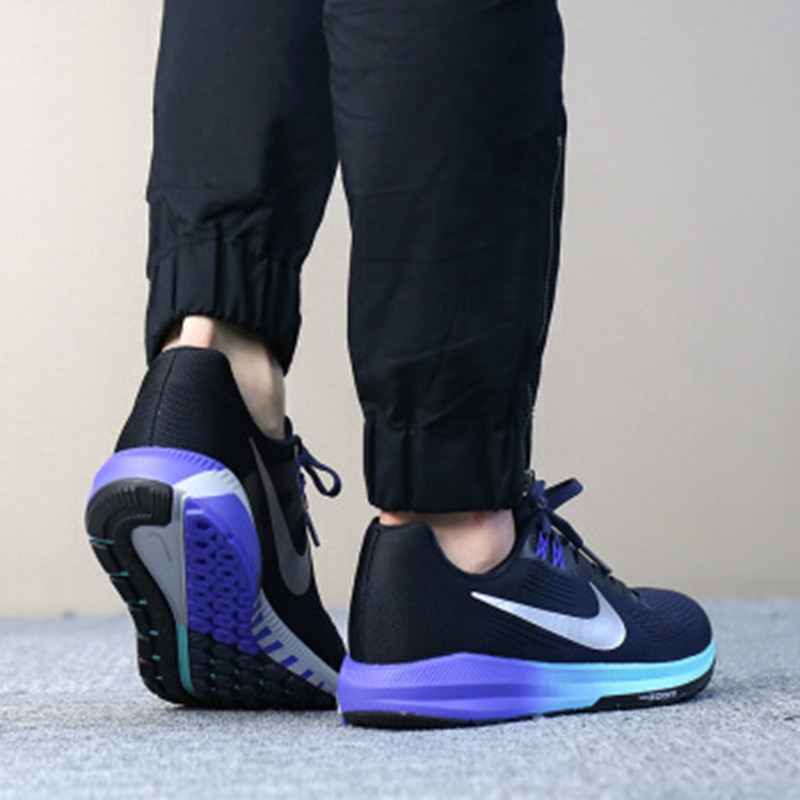 904701-401 耐克(NIKE)女跑鞋