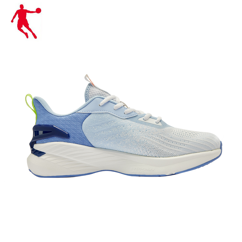 运动户外>运动鞋>跑步鞋>乔丹(qiaodan)>乔丹(qiaodan)跑步鞋>800_800