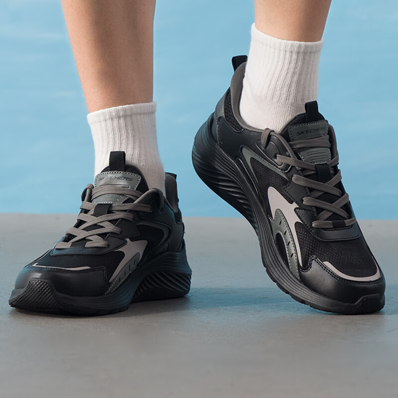 斯凯奇(Skechers)男鞋 新款黑武士百搭跑步鞋网面透气休闲鞋软底轻便休闲鞋 118226-BBK 黑/灰色 40码