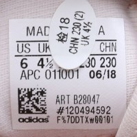 阿迪达斯(adidas)春秋季女子运动休闲轻便透气跑步鞋B28047