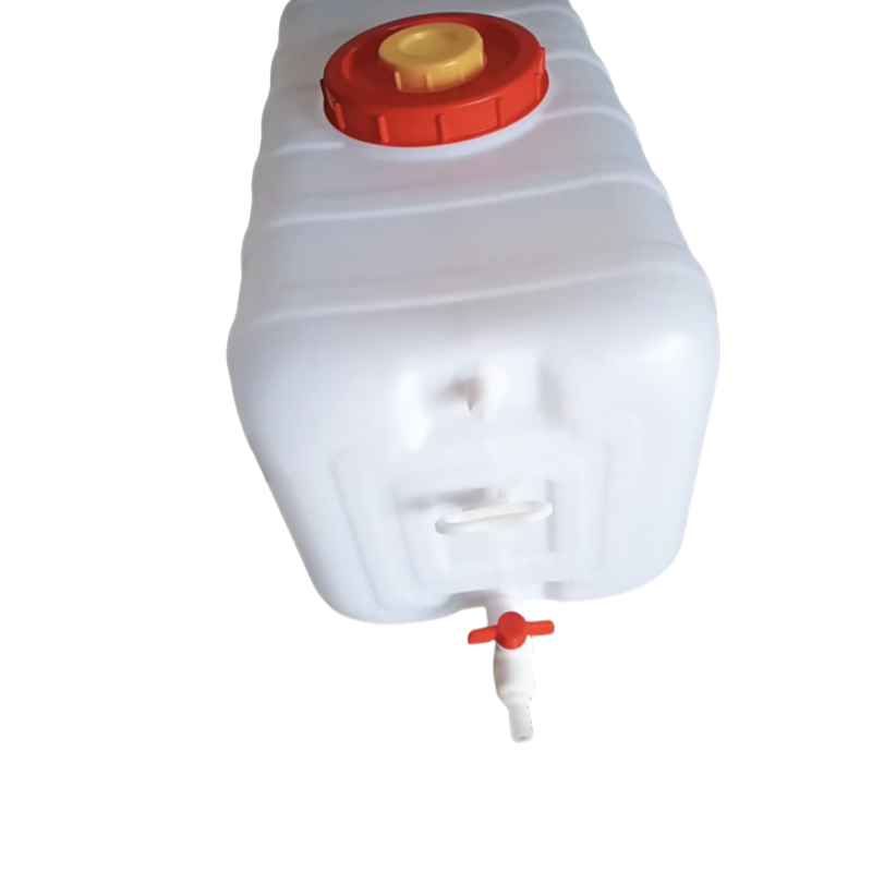 宏鑫晟志 卧式储水箱 加厚装水约600斤 个高清大图