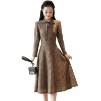 芷臻zhizhen春秋装2021新品秋女装韩版修身显瘦百搭打底中长款长袖蕾丝连衣裙
