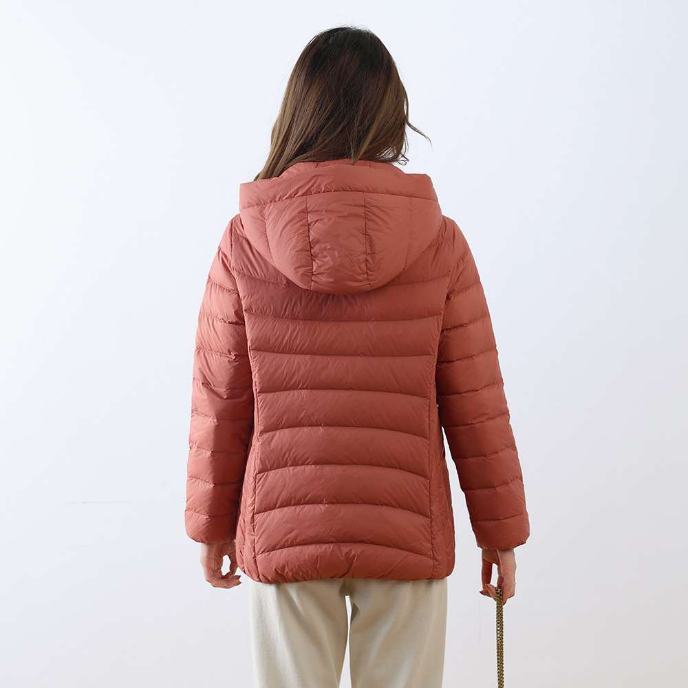 90白鸭绒新国标女式简约纯色连帽可拆卸轻薄羽绒服女_1102高清大图