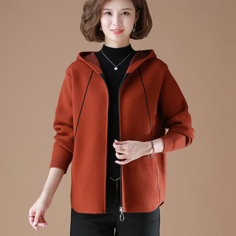 恋名媛妈妈春秋装外套短款夹克连帽上衣洋气50岁中年女装针织开衫宽松