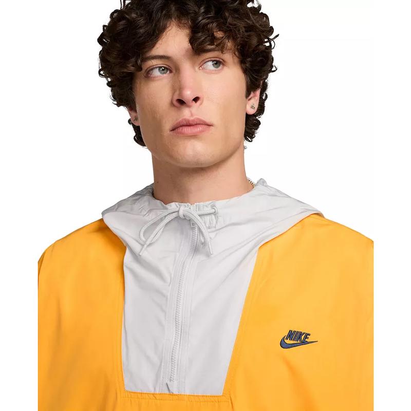 耐克(NIKE)男士运动夹克防风防水休闲宽松抽绳连帽夹克户外耐穿刺高清大图