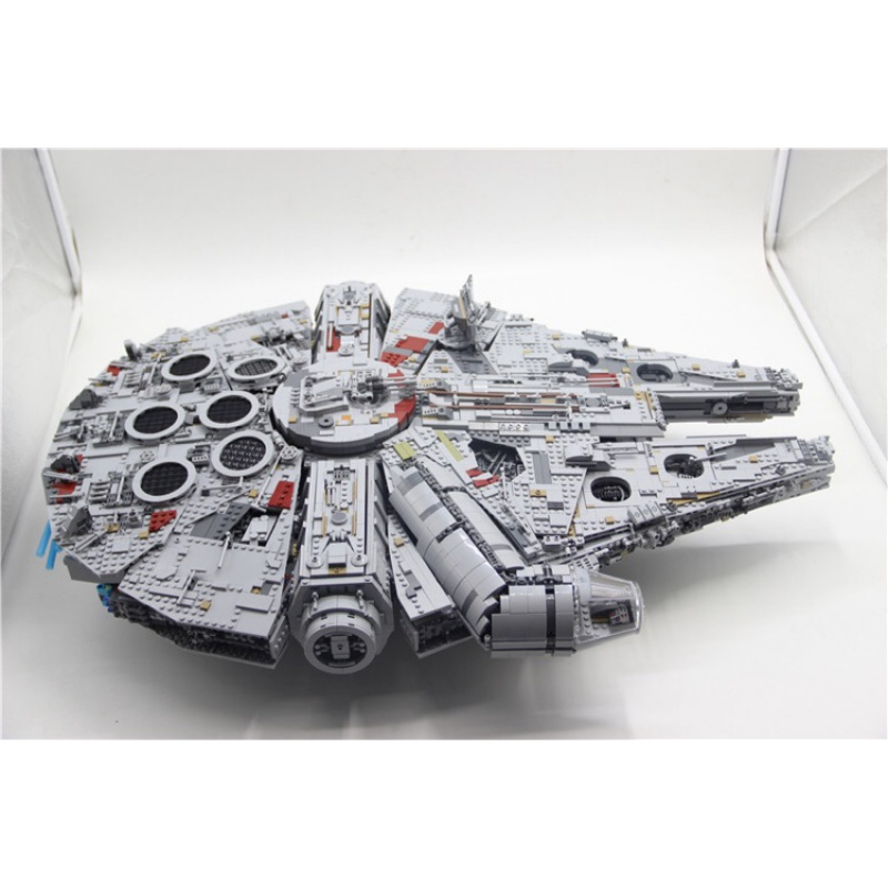 积木星球大战系列究极千年隼81085成人超难模型超大究极千年隼支架