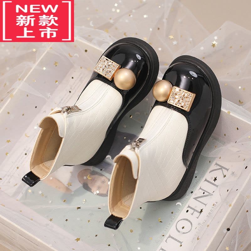 可莉允女童靴子洋气儿童马丁靴软底公主皮靴2022秋冬新款小香风宝宝短靴图片