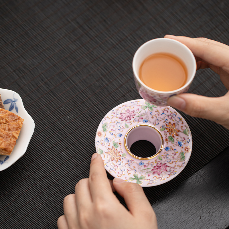苏氏陶瓷(SUSHI CERAMICS)珐琅彩宫廷风陶瓷个人茶杯茶托礼盒伴手礼(粉)高清大图