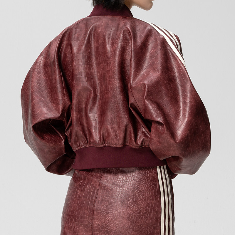 Adidas阿迪达斯三叶草外套女子新款户外舒适休闲外套潮流穿搭夹克KD8792 ZP高清大图