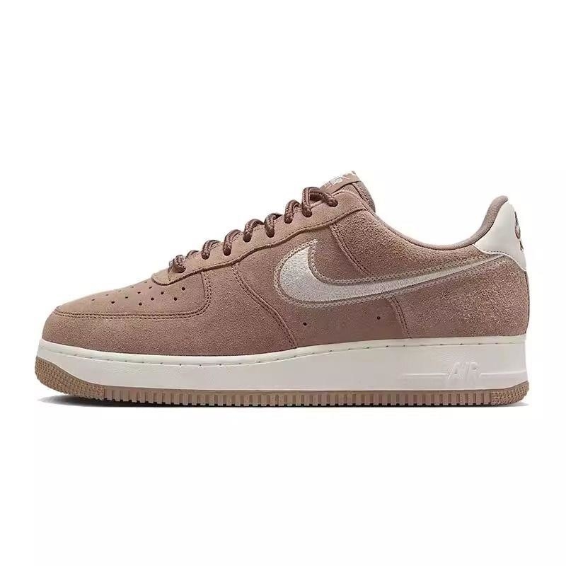 NIKE耐克休闲鞋AIR FORCE 1 07 LV8低帮男鞋板鞋HJ4465-200 D