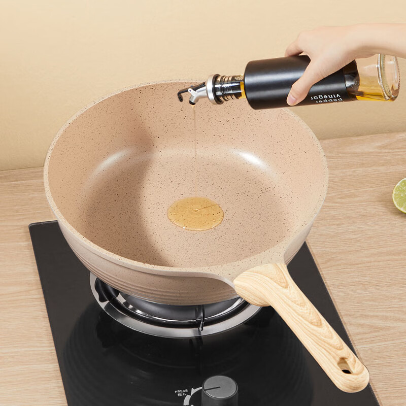 炊大皇(COOKER KING)聚油煎炒锅24cm KA72153高清大图