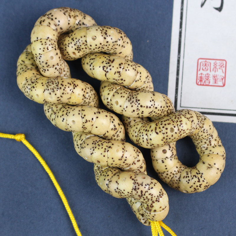 厂家直销猪大肠菩提108颗佛珠星月菩提子文玩学生盘玩鸡油黄老料