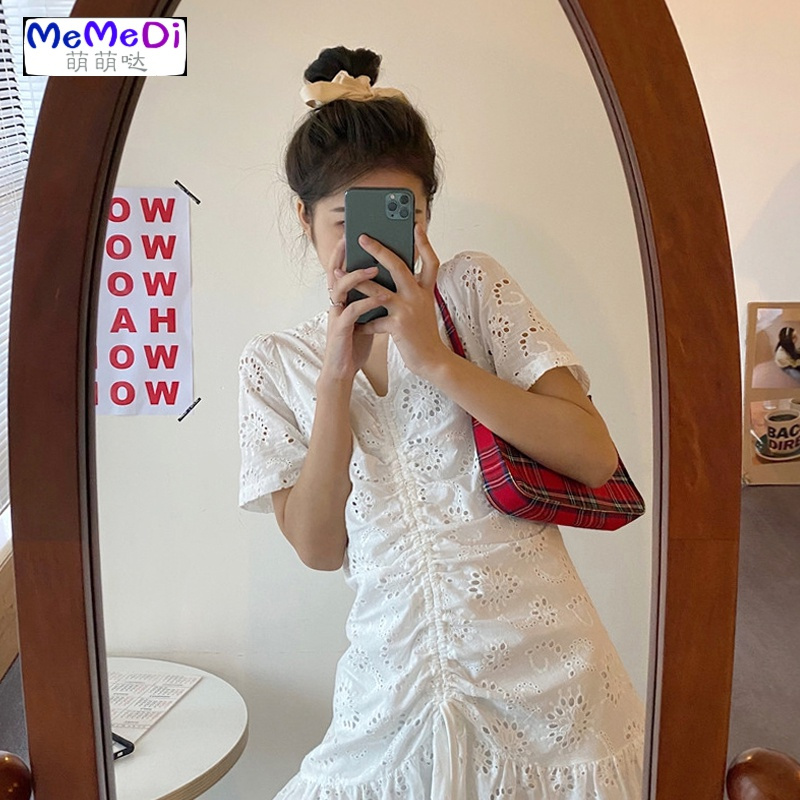 2020夏季新款法式众桔梗裙收腰显瘦V领钩镂空短袖连裙女
