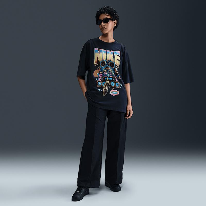 NIKE女款大码舒适印花运动T恤轻松展现时尚活力
