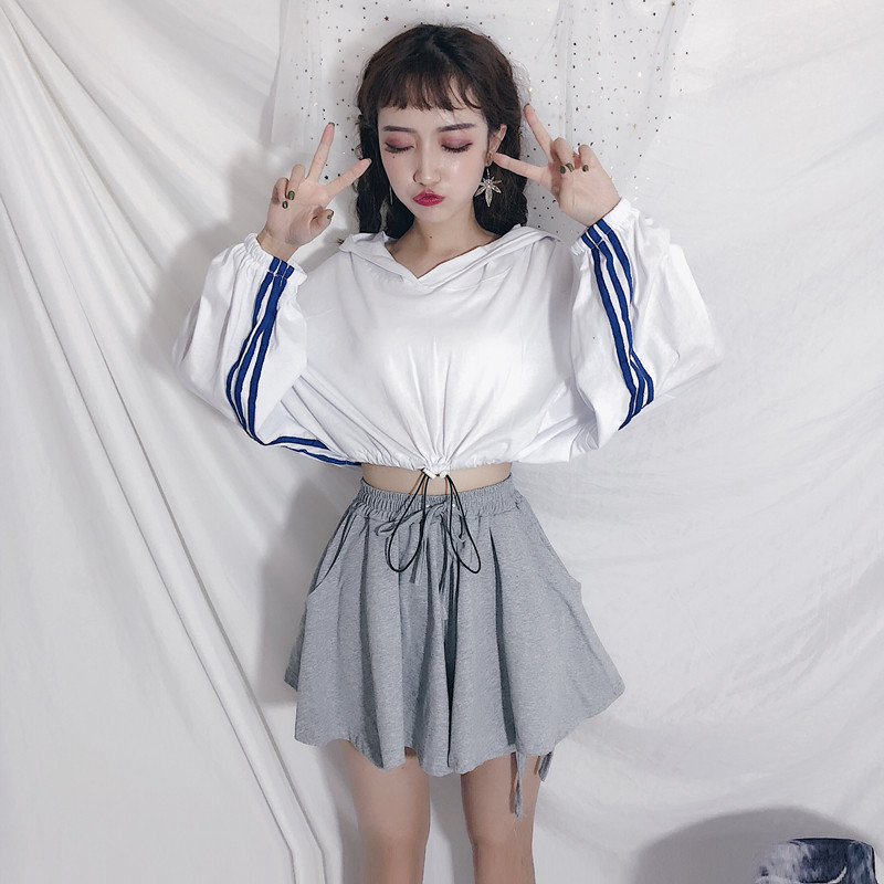 时尚套装女夏2018新款韩版宽松长袖短款T恤上衣+阔腿短裤裙两件套
