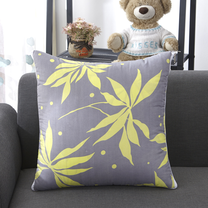 汽车抱枕被子两用夏凉被折叠办公室午睡空调抱枕被子两用车内一对