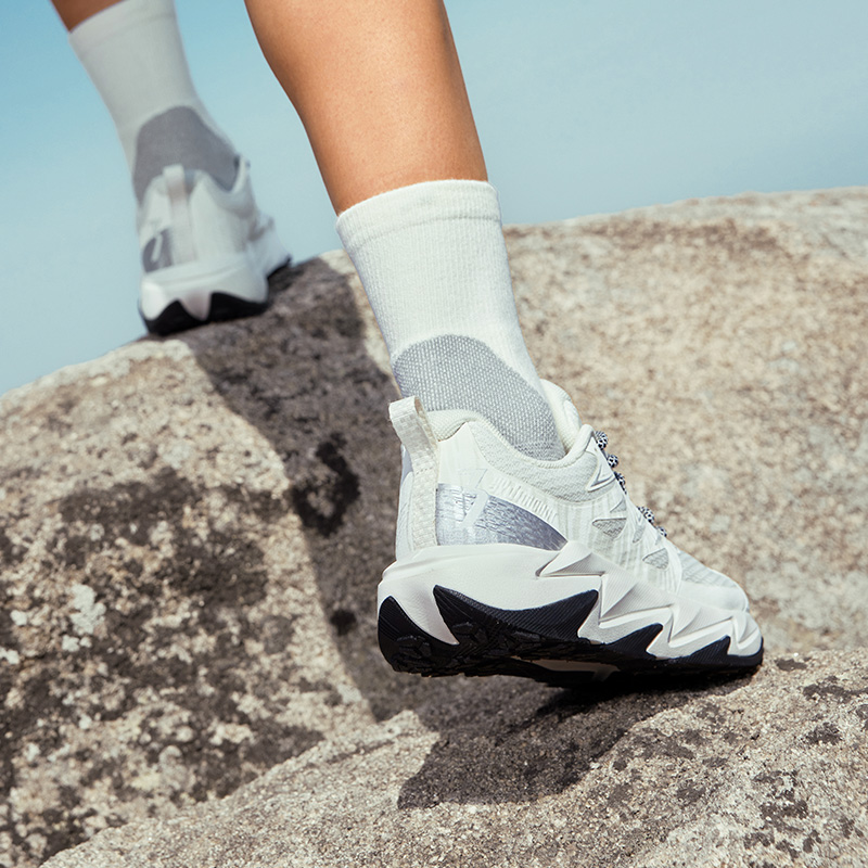 361°女鞋运动鞋新款网面透气休闲鞋减震耐磨跑步鞋女高清大图