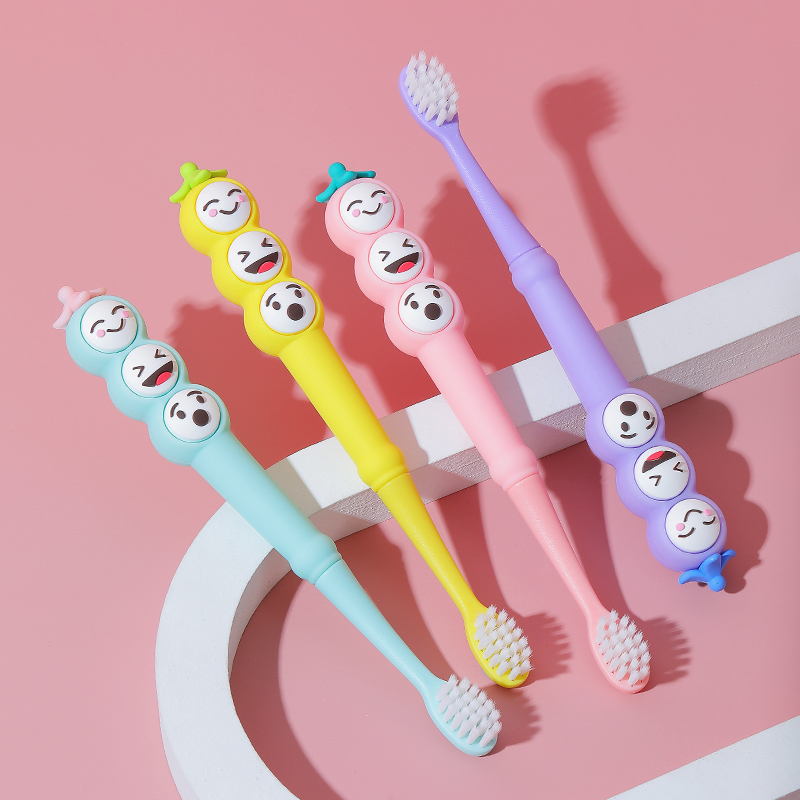 日本设计豌豆表情儿童螺旋软毛牙刷(1支装)