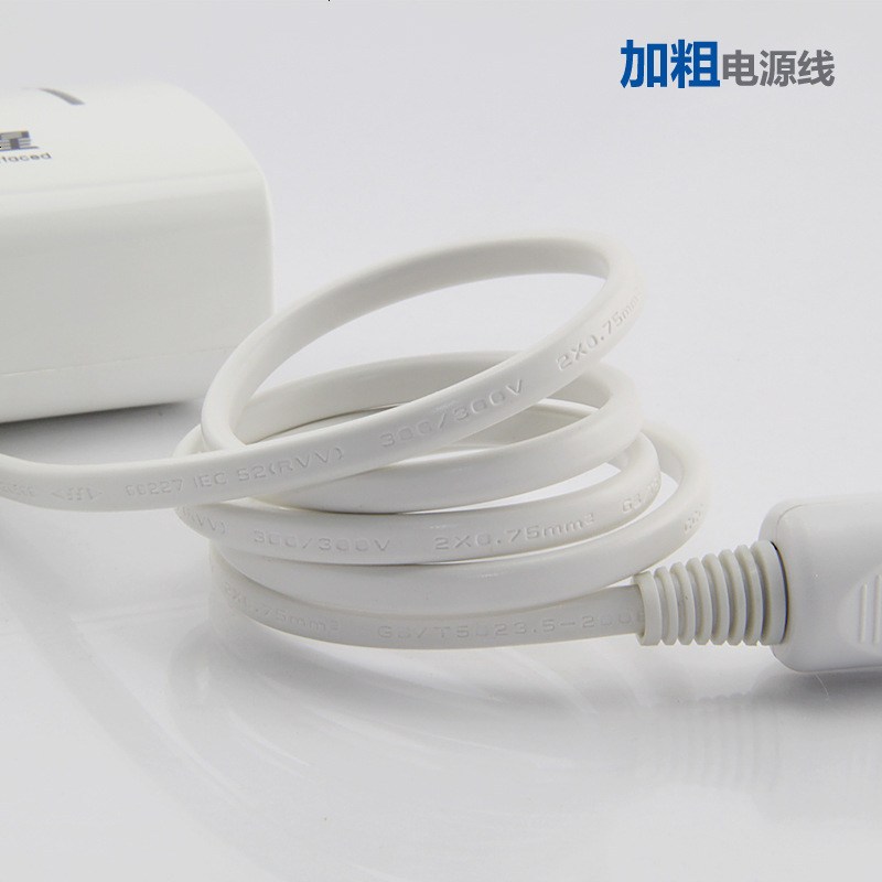 英才星 12v24V通用车载充电器 一拖三车充 双USB一分三点烟器电源