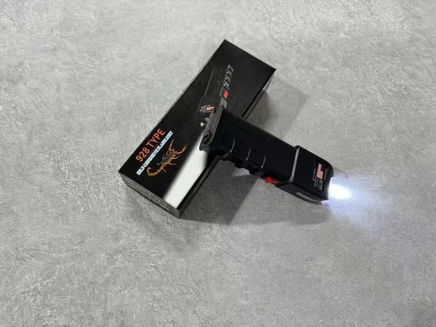 少羽同款928美国手电强光手电安防电棒驱狗赶猪防卫用品电击棒高清大图