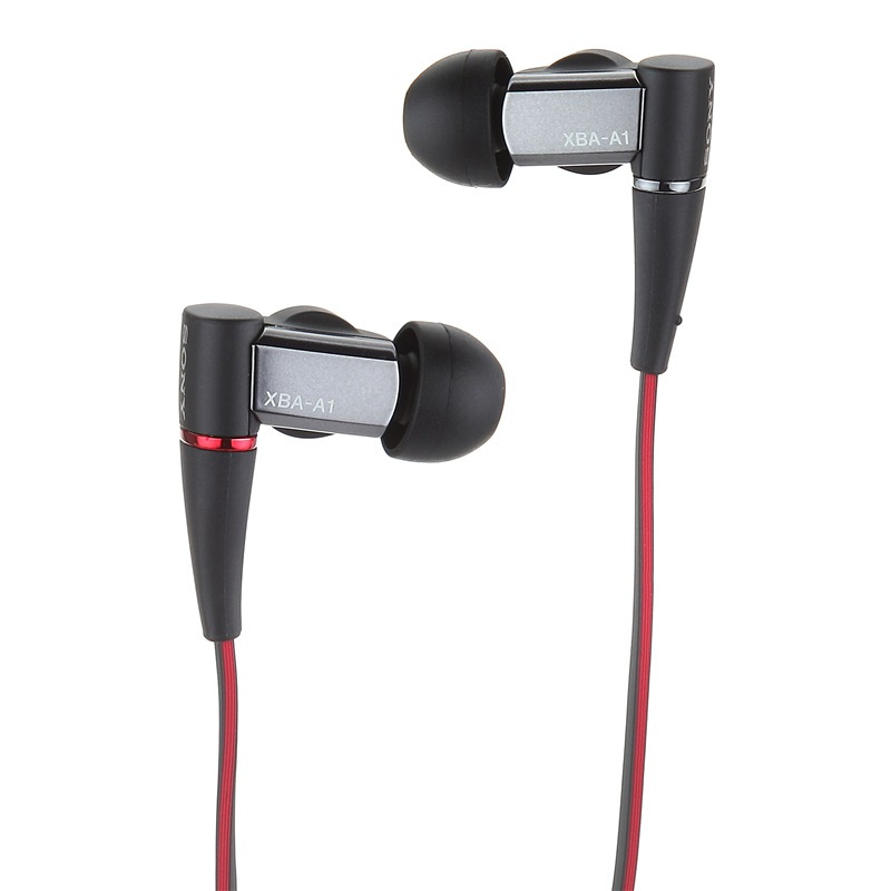 索尼(SONY)XBA-A1AP 入耳/耳塞式圈铁结合手机通话耳机 黑色