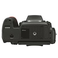 尼康(Nikon) D750 (单机身+64G卡+包+备用电池+三脚架)数码单反相机