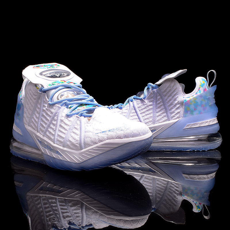 足步仙詹姆斯18冰蓝全明星玩转未来篮球鞋莆田高版本实战球鞋