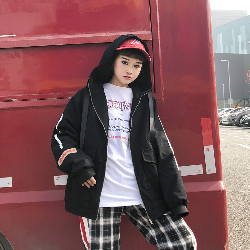 春装2018棒球服女韩版原宿学院风学生情侣贴布宽松bf短外套潮