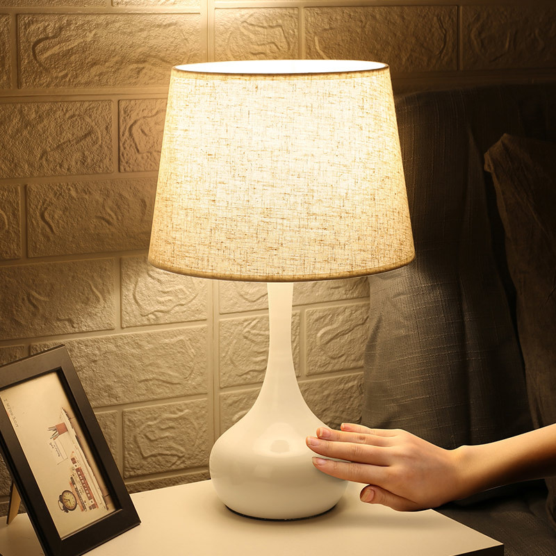 闪电客北欧酒店卧室床头台灯现代简约温馨装饰田园结婚庆led触摸小