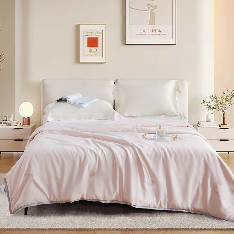 金丝莉(KINTHERI) 雪蚕匠心柔肤被 JB-1917 180×210cm高清大图