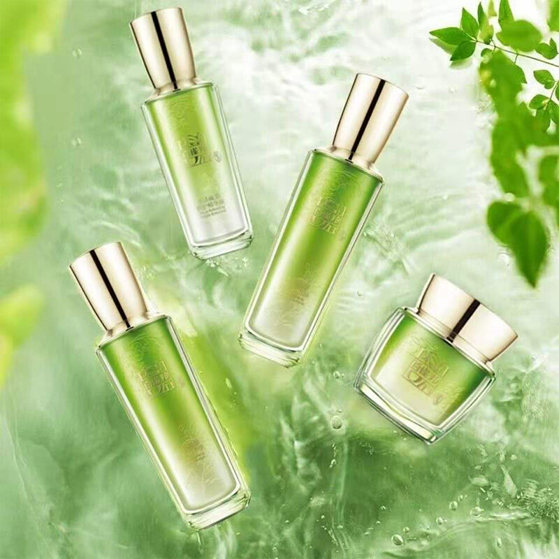 (PECHOIN)百雀羚套装护肤套装 水活能量凝采礼盒四件套 水95ml+乳95ml+精华液30ml+霜50g 保湿补水高清大图