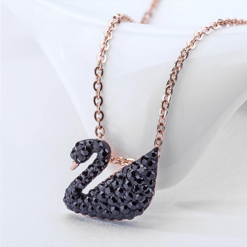 SWAROVSKI施华洛世奇 小黑天鹅项链时尚项链 女士水晶项链 人造水晶 海外正品全国联保5204133[朴信惠同款]