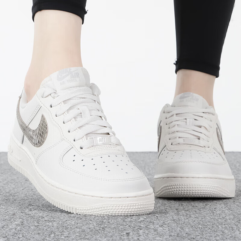 耐克(NIKE)板鞋女AIRFORCE1&apos;07AF1低帮休闲鞋DD8959-00237.5_478