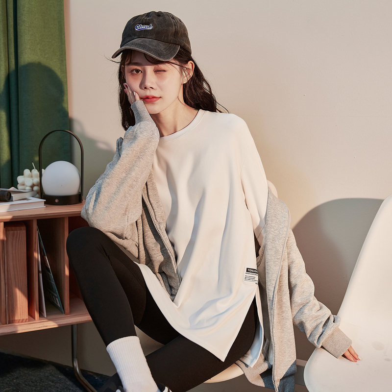 圆领打底衫女款秋冬唐狮新款简约长袖T恤设计感内搭开叉上衣