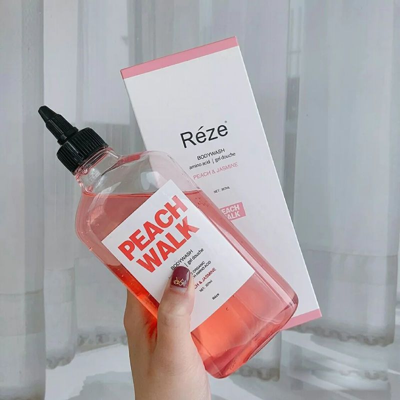 reze爱睿丝美白补水控油氨基酸沐浴露乳烟酰胺去角质补水蜜桃少女 粉色焕白小蜜桃(焕白提亮)