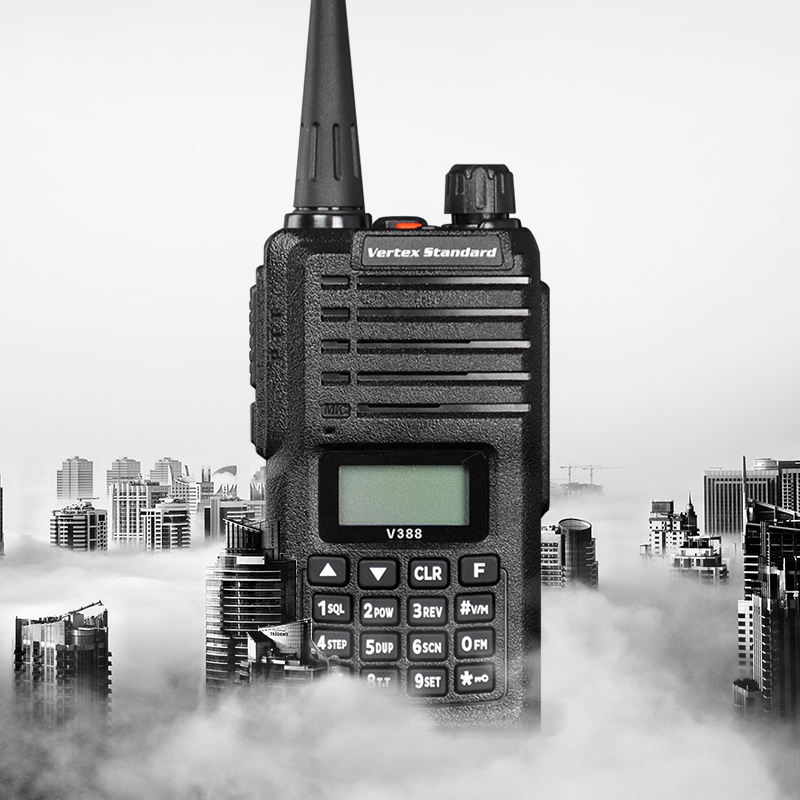 摩托罗拉(MOTOROLA)V388对讲机 手动编程 民用手持调频手台 黑色(含耳机)高清大图