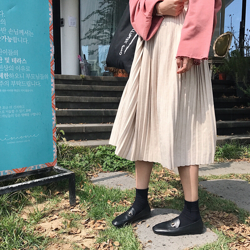 秋装新款女松紧腰百褶半身裙休闲中长裙黑色均码