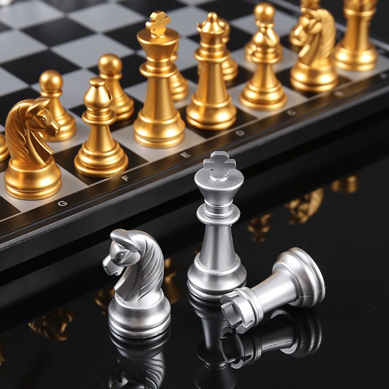 国际象棋套装磁性棋子儿童小学生培训用折叠棋盘成人大号多种尺寸J4|国际象棋迷你黑白色