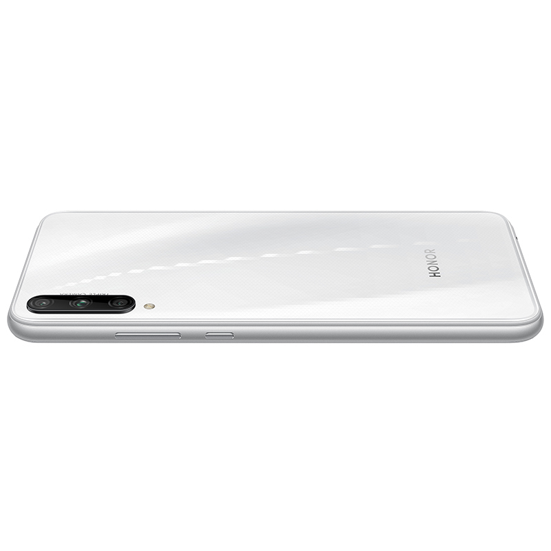 荣耀(honor)play3 4GB+64GB 冰岛白 4G全网通6.39英寸魅眼全视屏4000mAh大电池4800万AI三摄 麒麟710F自研芯片 拍照游戏女性全面屏手机