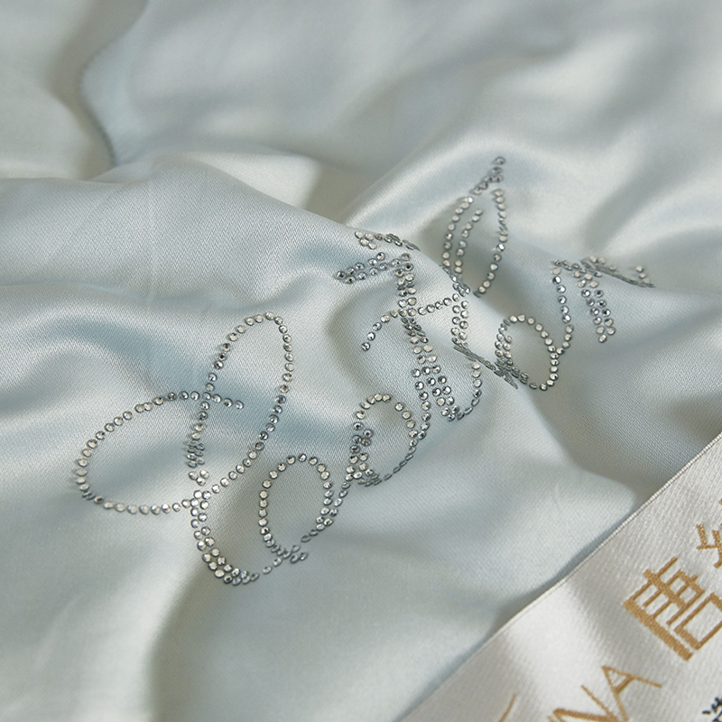 唐纳家纺 臻品60德绒冬被-雅绿 200×230cm/3000g- TN-SAQ21041高清大图