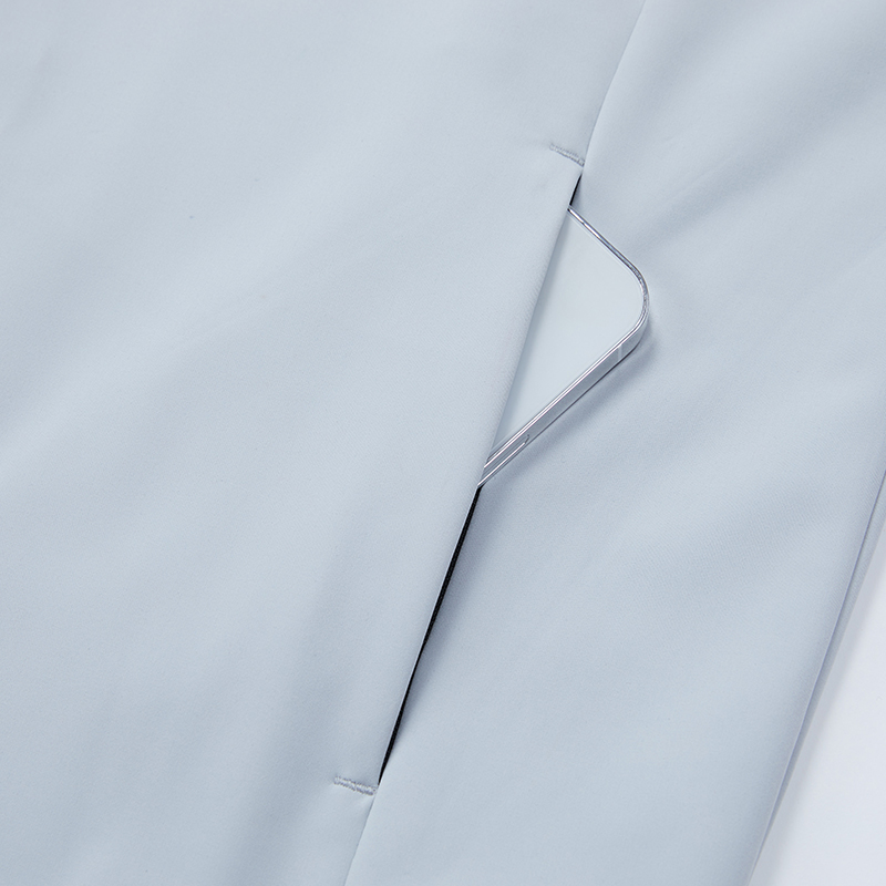 岩柃 梭织带帽运动上衣 23Y23911高清大图