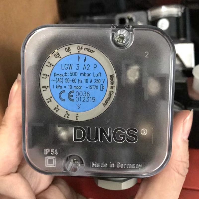 DUNGS 风管压力开关 LGW50A2P 单位:个 货期20天