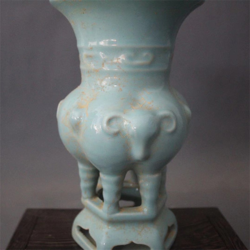 美帮汇特卖景德镇仿古陶瓷宋汝窑天青釉三羊尊家居装饰展柜摆件做旧收藏高清大图