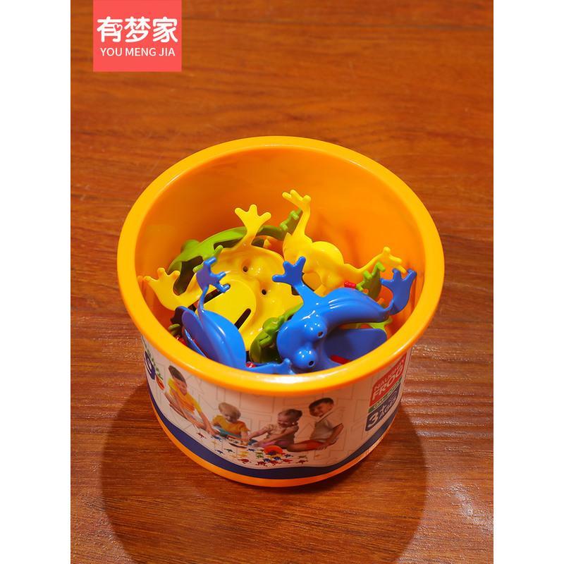 亲子互动会跳的小青蛙迷你跳跳蛙塑料弹跳蛤蟆儿童8090后怀旧玩具 桶装青蛙跳跳[12只青蛙]