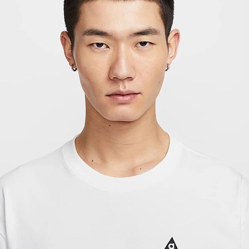 NIKE耐克短袖T恤运动休闲舒适针织圆领男装HJ0799-121 CYklL高清大图