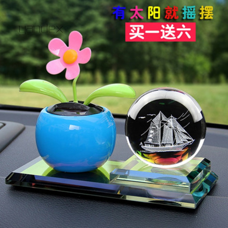 适用于汽车摆件创意座式车内饰品车载车用汽车香水车饰摇头公仔汽车用品