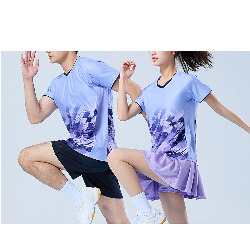 蒙企智品羽毛球服LM17/套高清大图