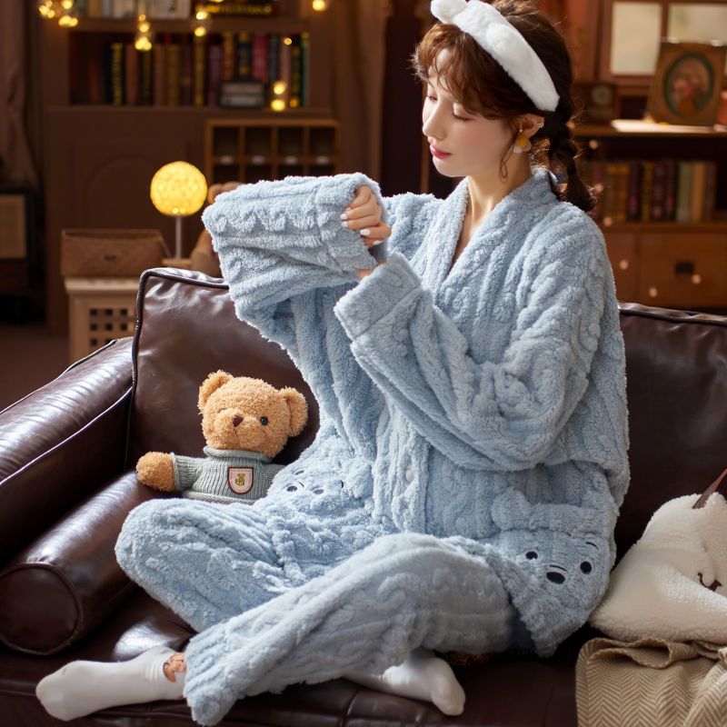 法兰绒秋冬季保暖睡衣女加厚加绒珊瑚绒甜美可爱韩版家居服两件套