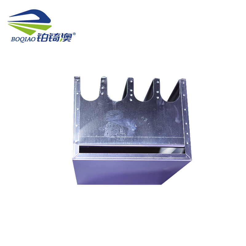 铂锜澳 带盖4格刀架/15*26*11cm/件高清大图